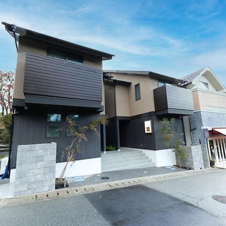 スタジオーネ 箱根強羅 East - Stagione Hakone Gora East Appartement Buitenkant foto