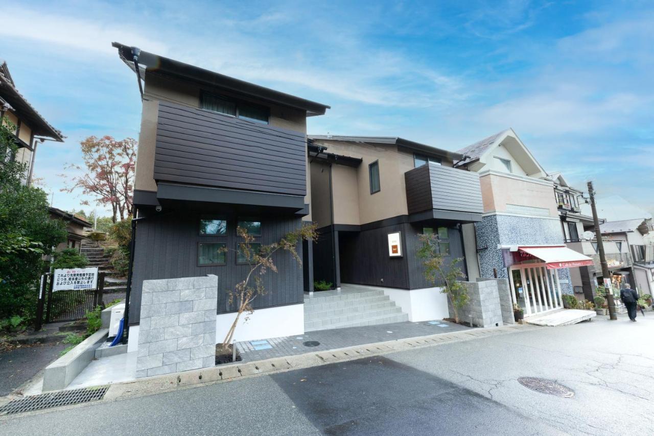 スタジオーネ 箱根強羅 East - Stagione Hakone Gora East Appartement Buitenkant foto