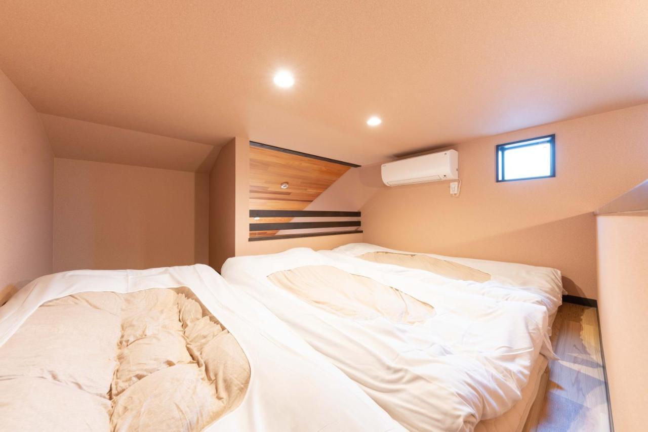 スタジオーネ 箱根強羅 East - Stagione Hakone Gora East Appartement Buitenkant foto