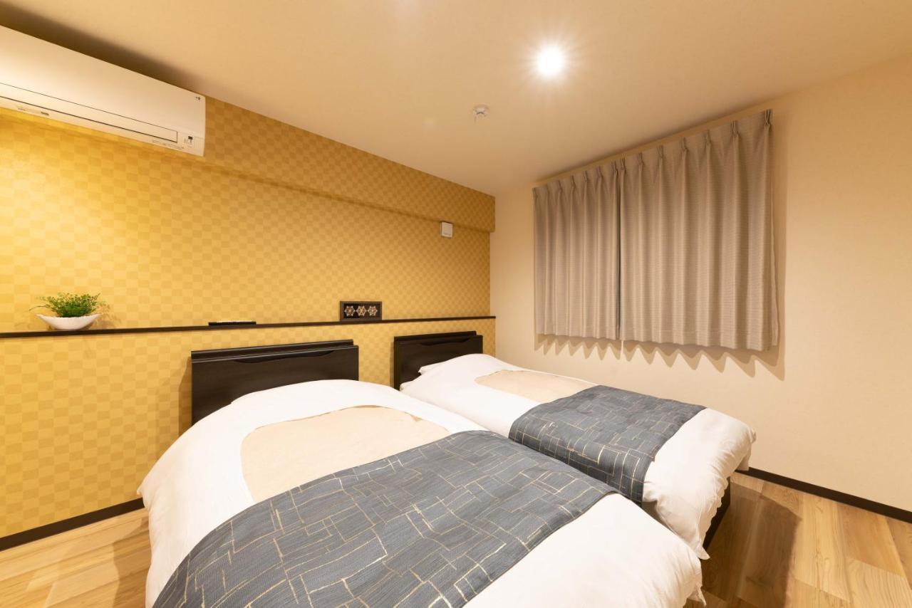 スタジオーネ 箱根強羅 East - Stagione Hakone Gora East Appartement Buitenkant foto