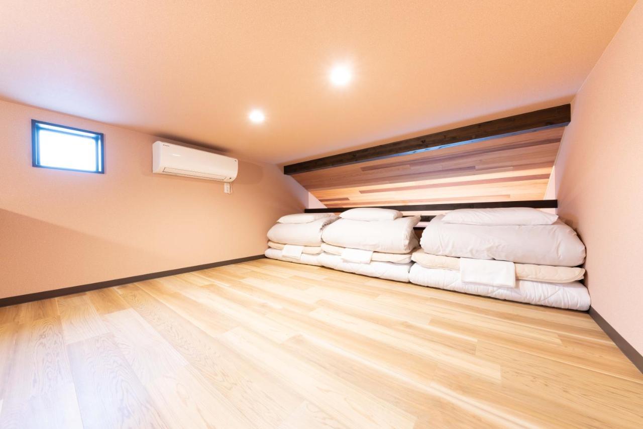 スタジオーネ 箱根強羅 East - Stagione Hakone Gora East Appartement Buitenkant foto